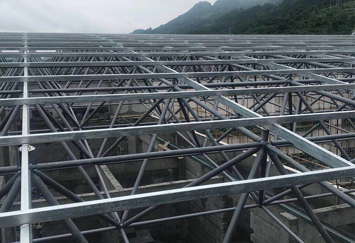 安庆仁怀冠英学校艺体楼网架